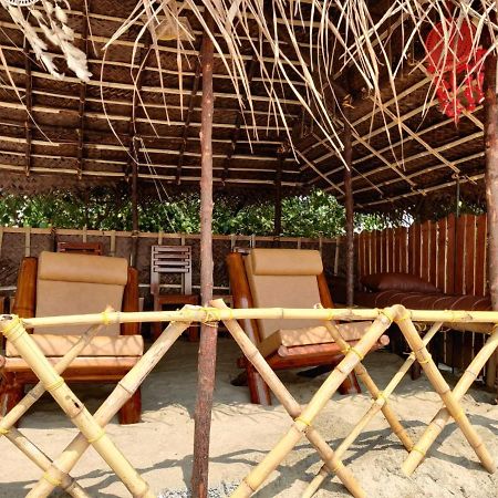 Shalom Beach Residency Alappuzha Esterno foto