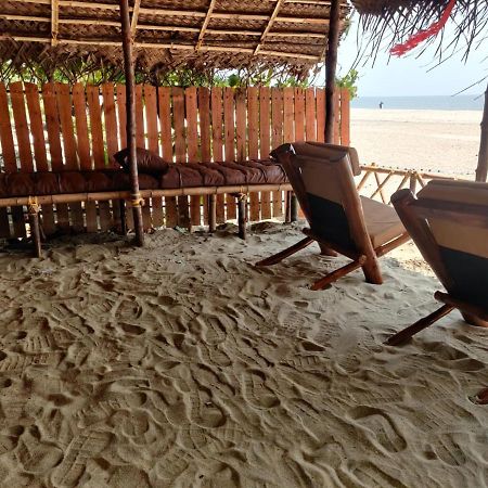 Shalom Beach Residency Alappuzha Esterno foto