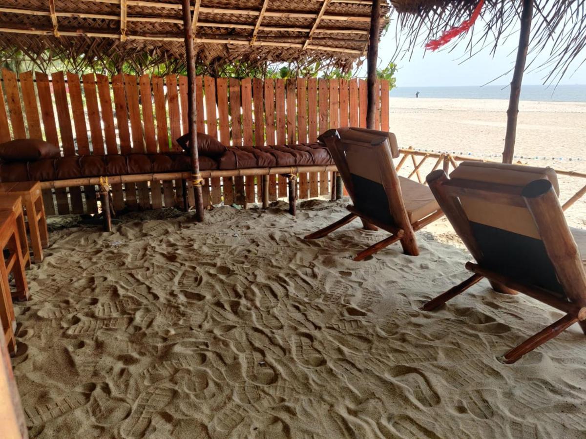 Shalom Beach Residency Alappuzha Esterno foto