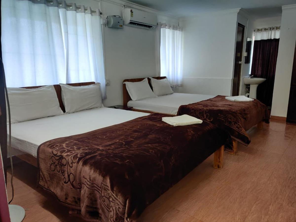 Shalom Beach Residency Alappuzha Esterno foto